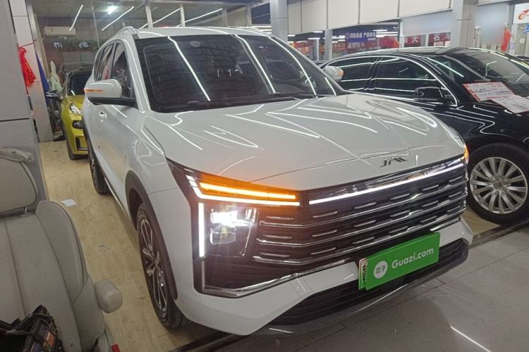 Used JAC X8 E 2024 Jiaxing Edition 7-Seater Front Right 45 Deg