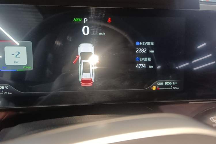 Used JAC X8 E 2024 Jiaxing Edition 7-Seater Instrument Cluster