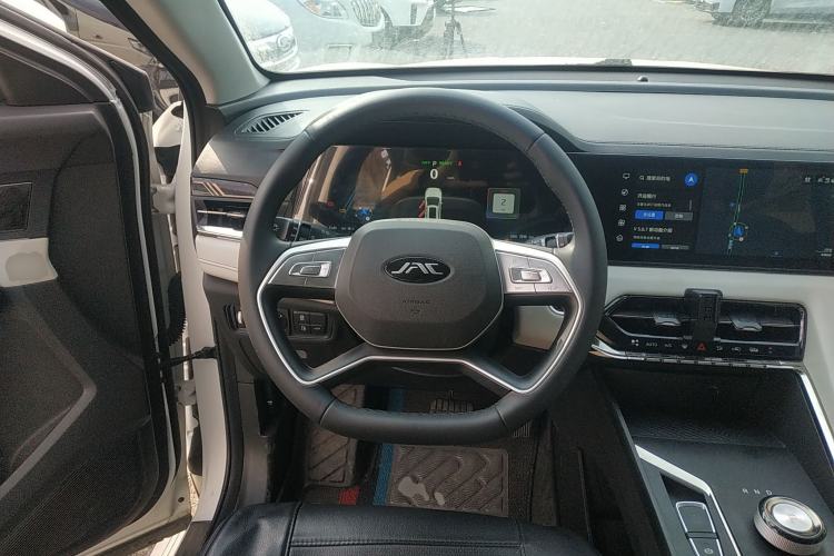 Used JAC X8 E 2024 Home Edition 7-Seater Steering Wheel