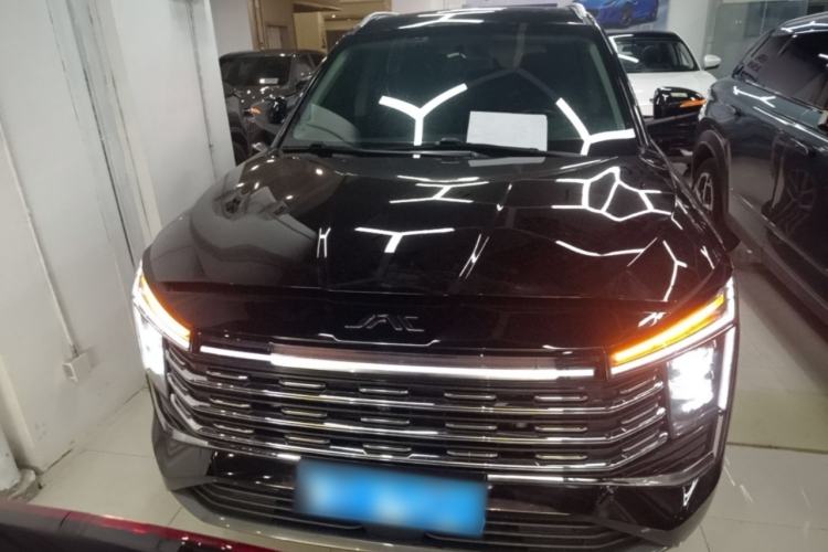 Used JAC X8 PLUS 2024 1.5 TGDI DCT Smart Edition 7-Seater Front