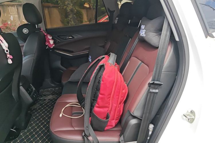 Used JAC X8 PLUS 2024 1.5 TGDI DCT ZhiJia Edition 7 Seats Left Rear Seat