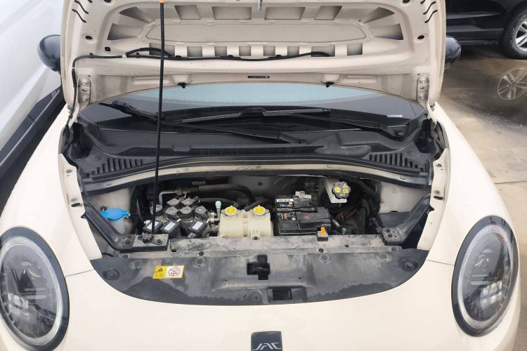 Used JAC Yiwei 3 2023 505km Air Engine Bay