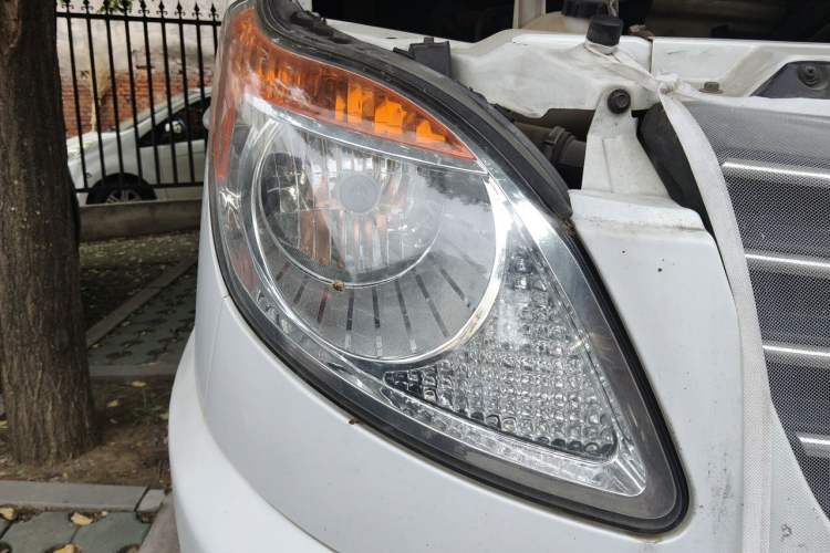 Used JAC Yiwei 3  Right Front Headlight