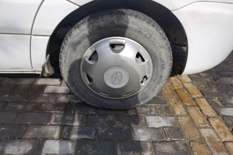 Used JAC Yiwei 3  Right Front Wheel Hub