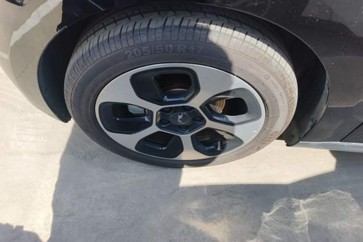 Used JAC Yiwei 3 2023 505km Pro Left Front Wheel Hub