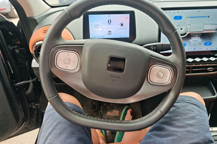 Used JAC Yiwei 3 2023 505 km Championship Edition Steering Wheel
