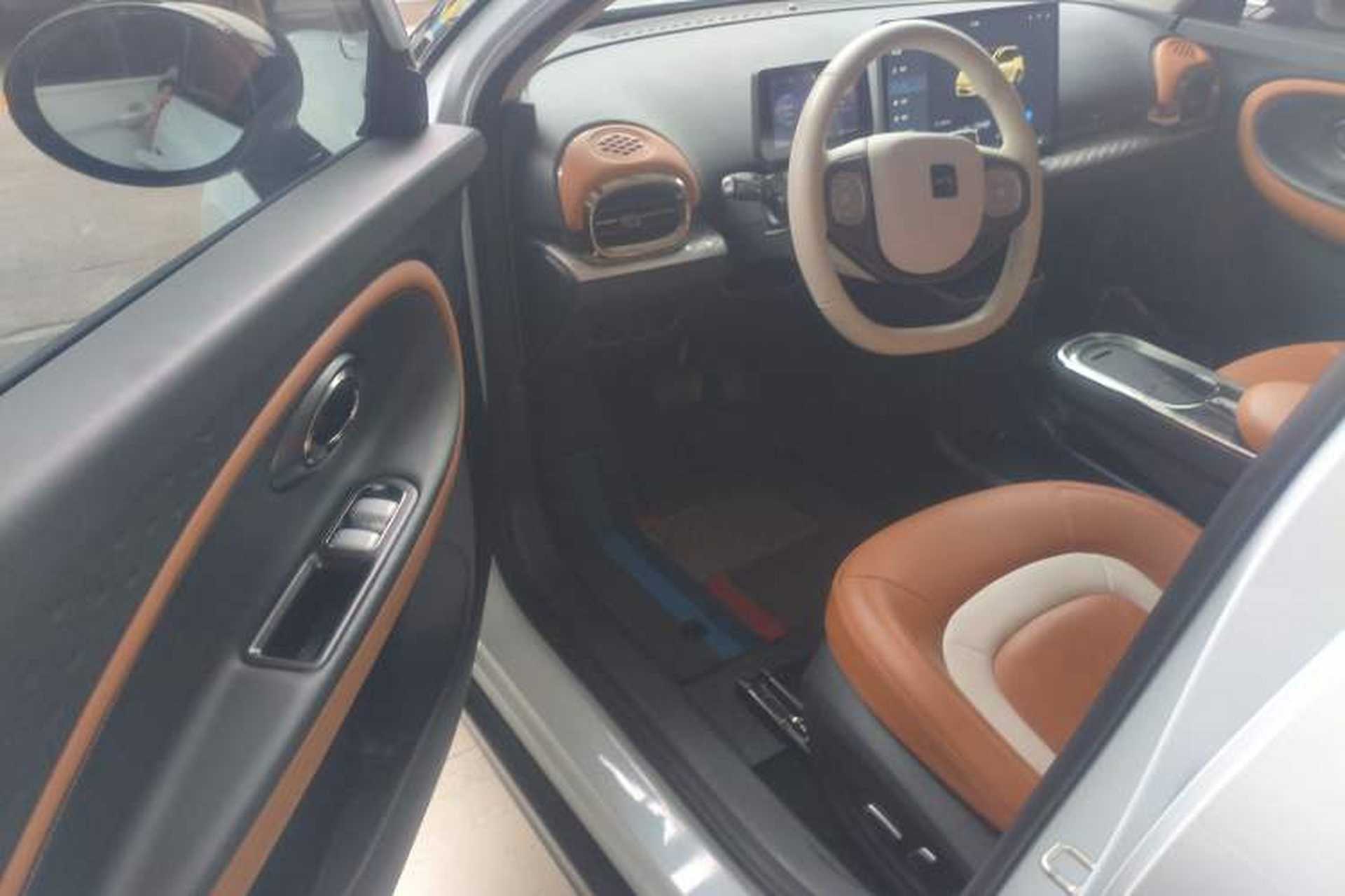 Used JAC Yiwei 3 2023 505km Pro Driver Seat