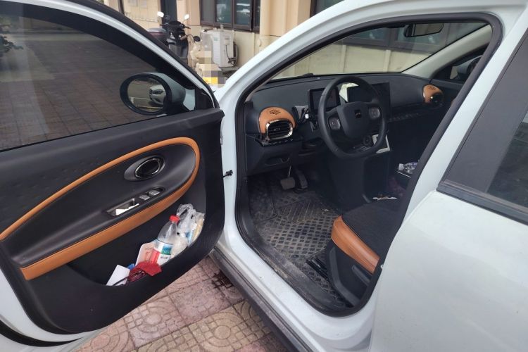 Used JAC Yiwei 3 2023 505km Air Driver Seat