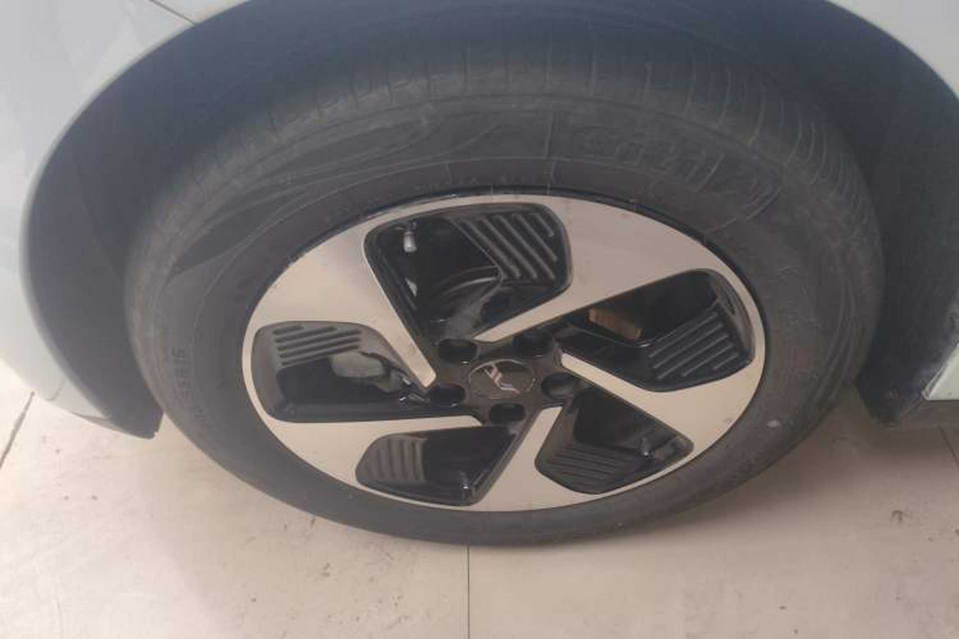 Used JAC Yiwei 3 2023 505km Pro Exterior 4