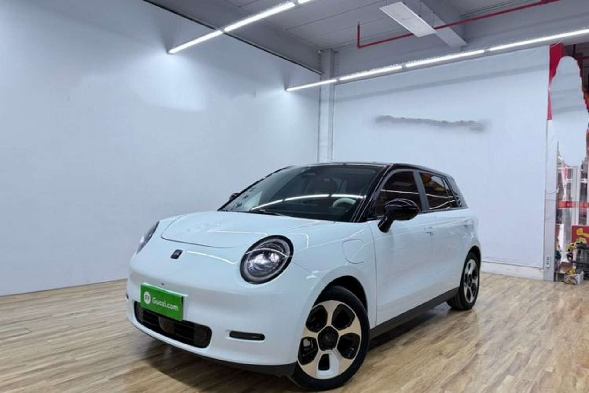 Used JAC Yiwei 3 2023 505km Pro+ Front Left 45 Deg