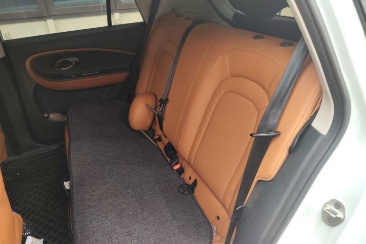 Used JAC Yiwei 3 2023 505km Air Left Rear Seat