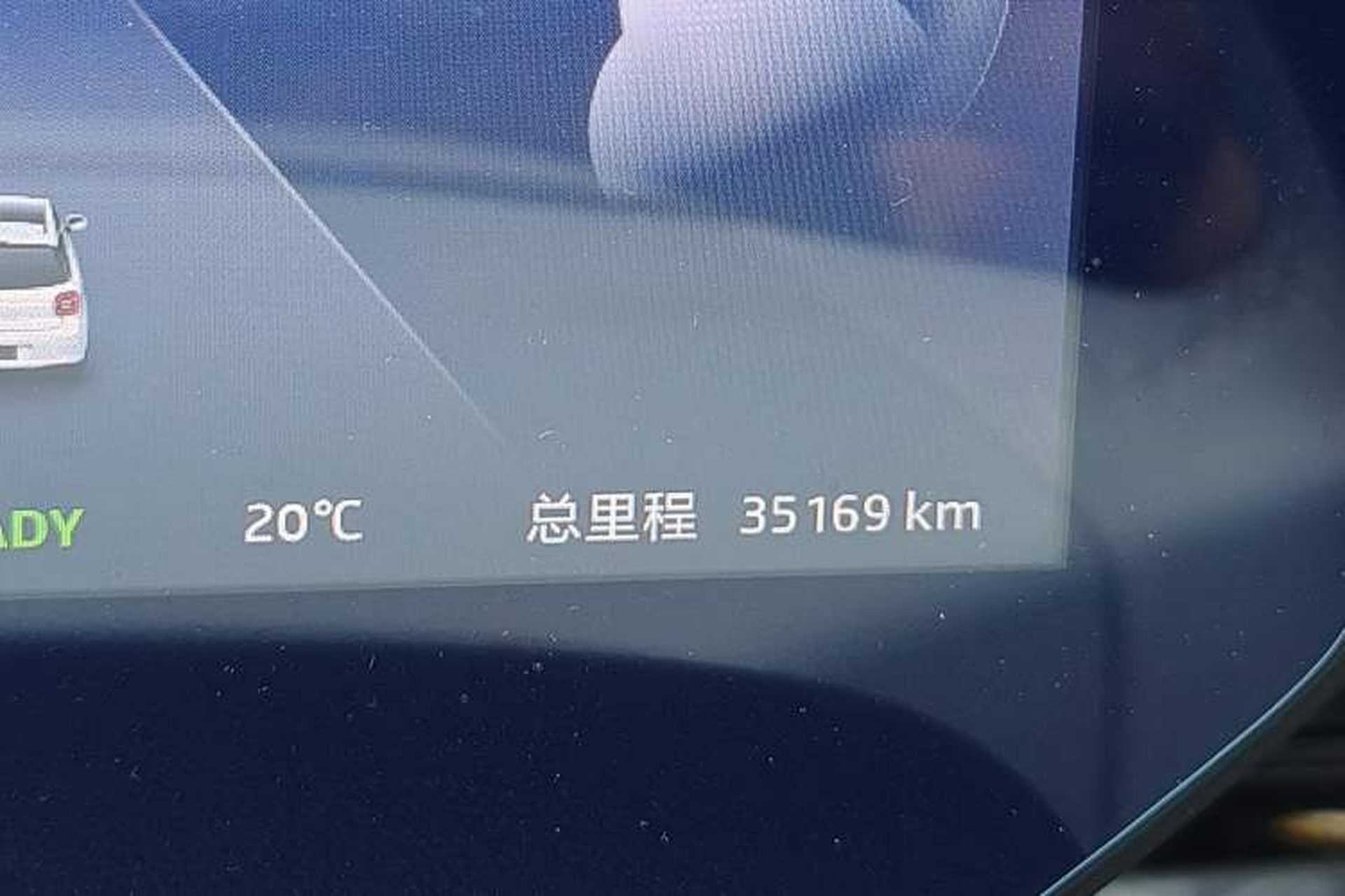 Used JAC Yiwei 3 2023 505km Air Odometer Close Up