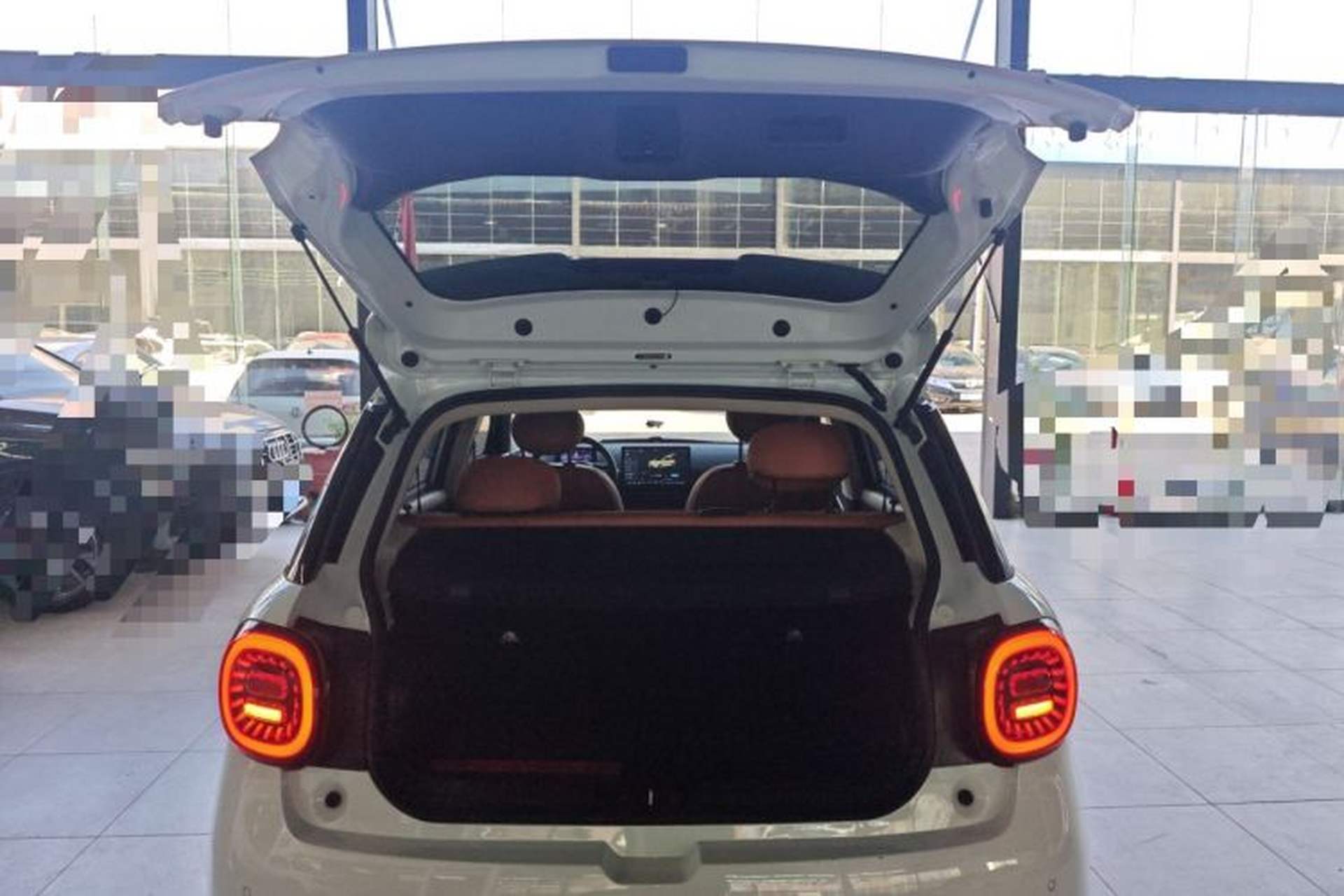 Used JAC Yiwei 3 2023 505 km Championship Edition Trunk