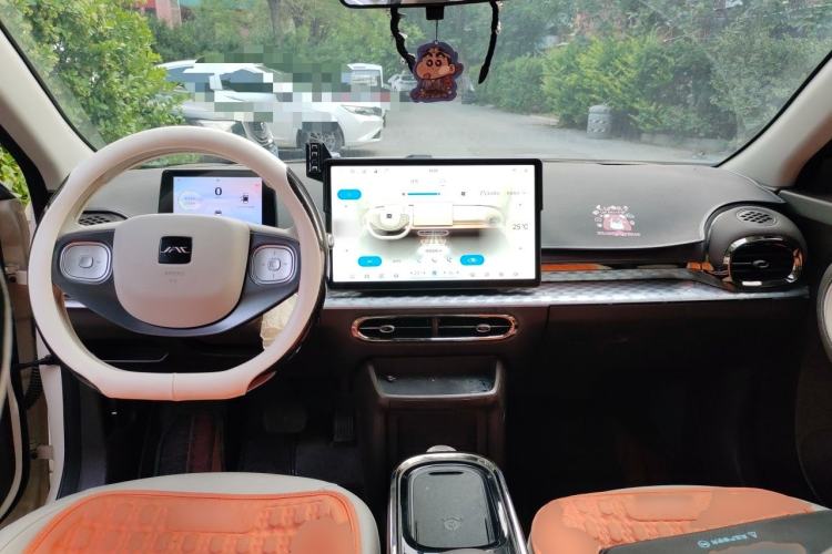 Used JAC Yiwei 3 2023 505km Pro Center Console
