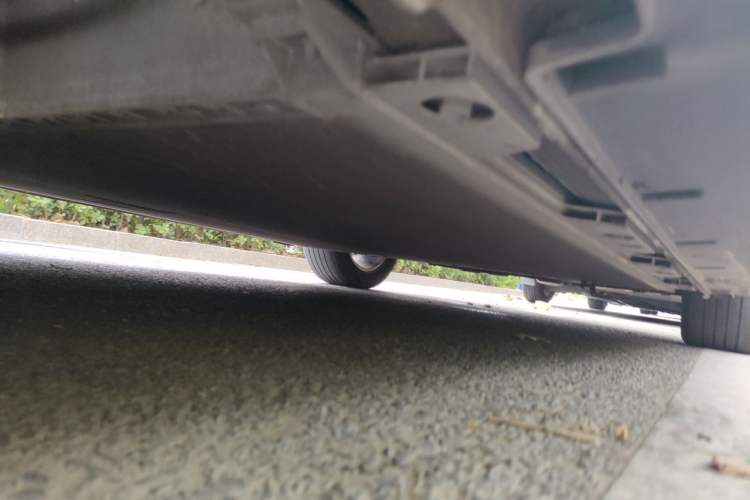 Used JAC Yiwei 3 2023 505 km Championship Edition Chassis Rear Right