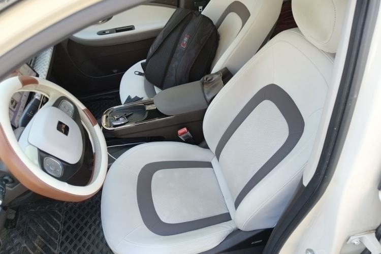 Used JAC Yiwei 3 2023 505km Pro Left Front Seat