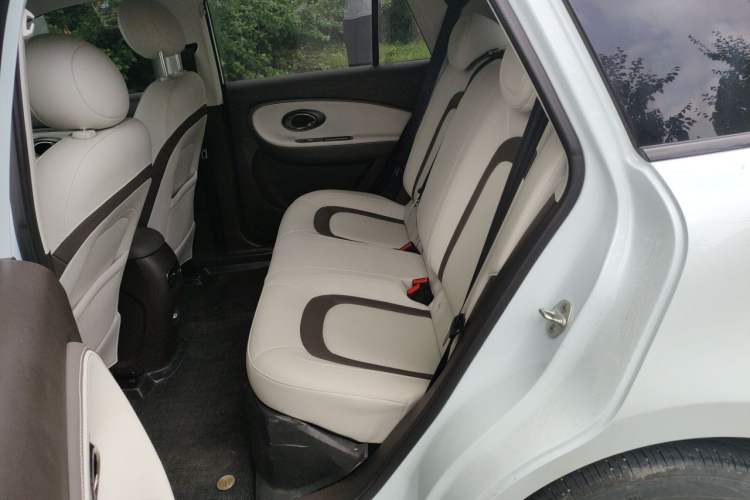 Used JAC Yiwei 3 2023 505 km Championship Edition Left Rear Seat