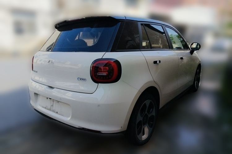 Used JAC Yiwei 3 2023 505km Pro Rear Right 45 Deg