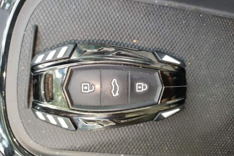 Used JAC Yiwei 3 2023 505 km Championship Edition Vehicle Key