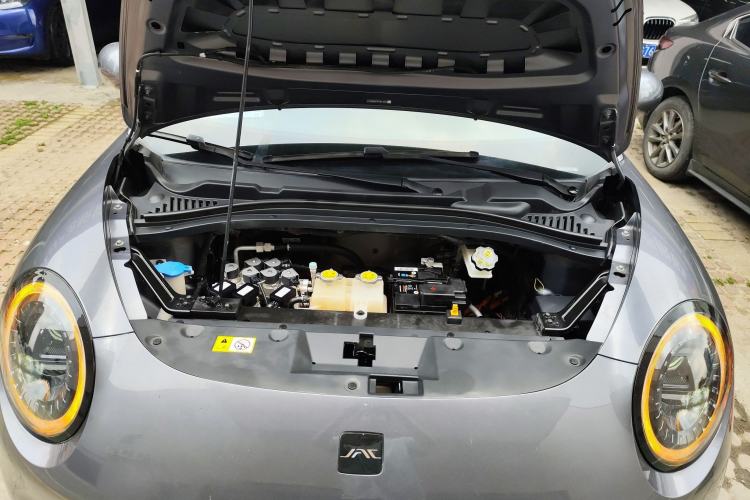 Used JAC Yiwei 3 2023 405km Lite Engine Bay