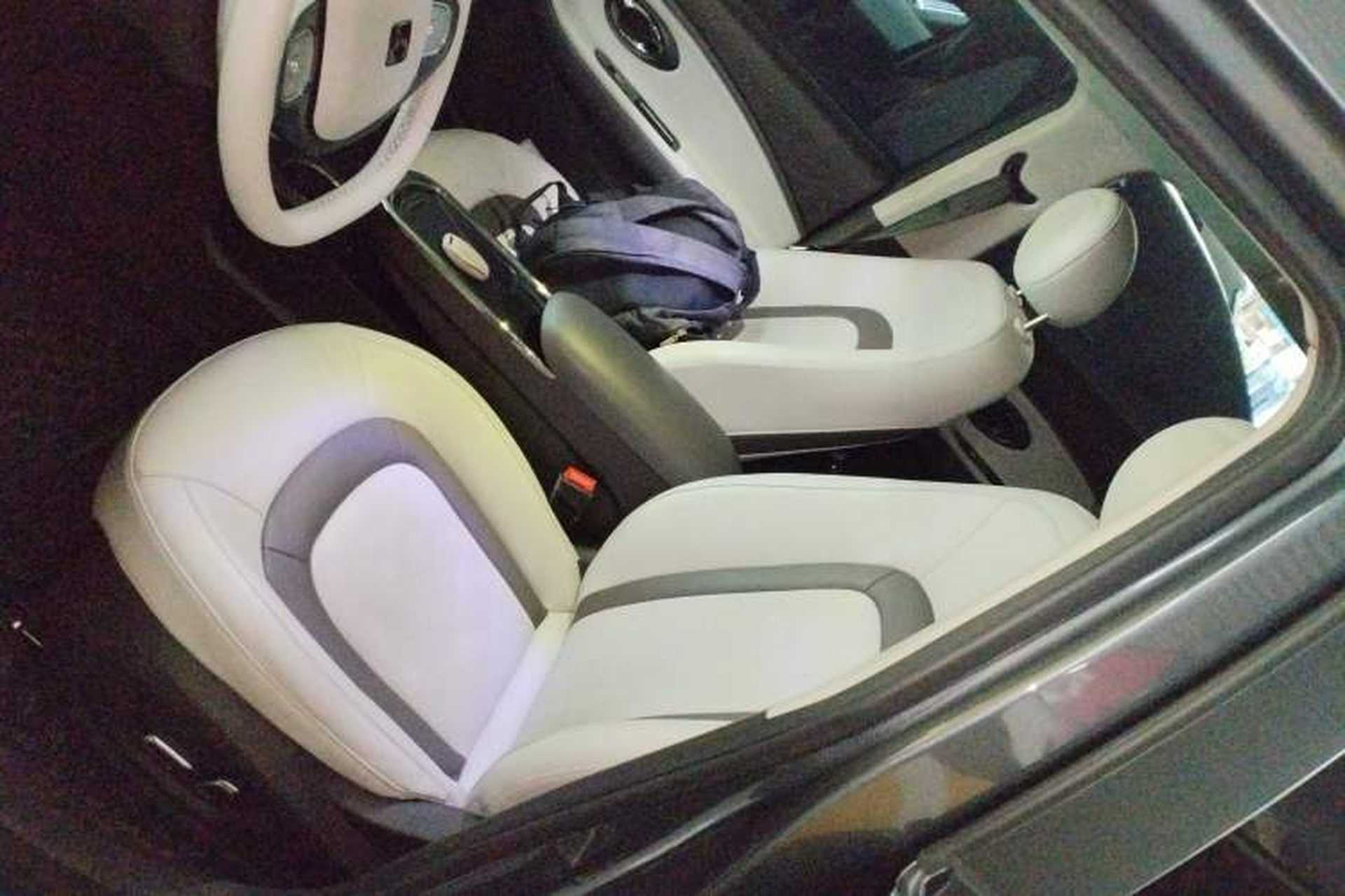 Used JAC Yiwei 3 2023 505km Pro Left Front Seat