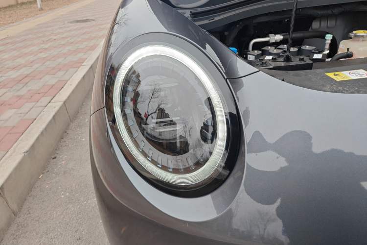 Used JAC Yiwei 3 2023 505km Pro Right Front Headlight