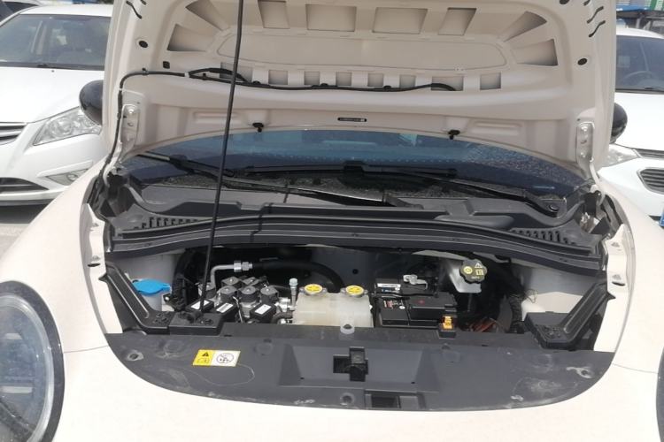 Used JAC Yiwei 3 2023 405km Pro Engine Bay
