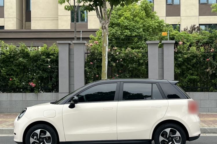 Used JAC Yiwei 3 2023 405km Pro Exterior 2