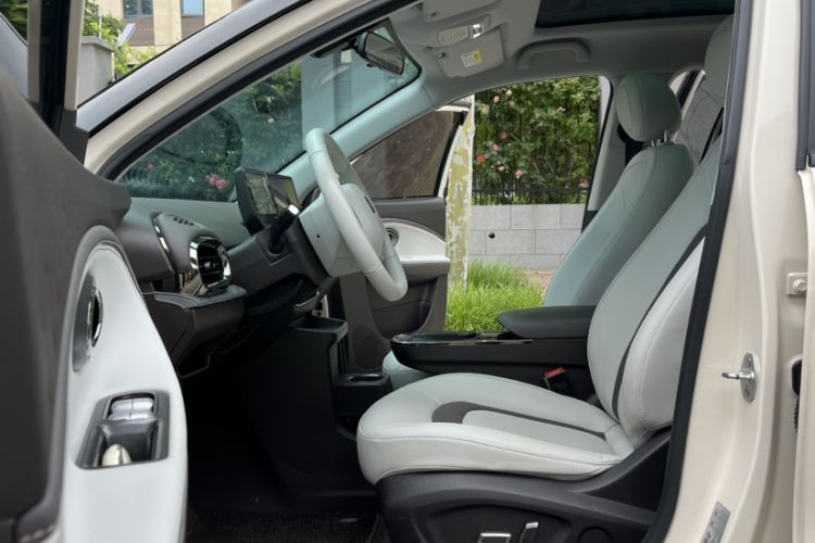 Used JAC Yiwei 3 2023 405km Pro Left Front Seat
