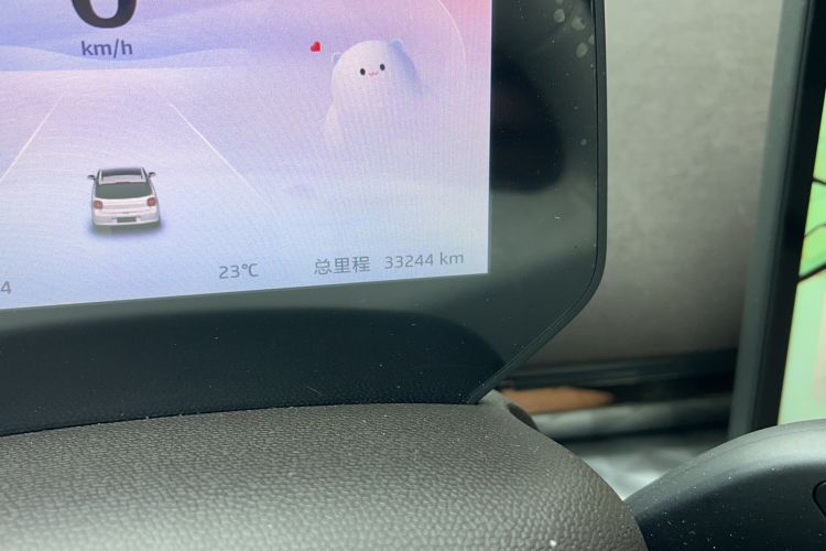 Used JAC Yiwei 3 2023 405km Pro Odometer Close Up