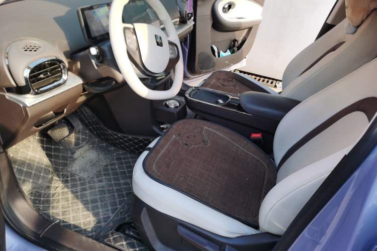 Used JAC Yiwei 3 2023 505 km Championship Edition Driver Seat