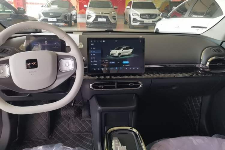 Used JAC Yiwei 3 2023 505km Air Audio And AC Panel
