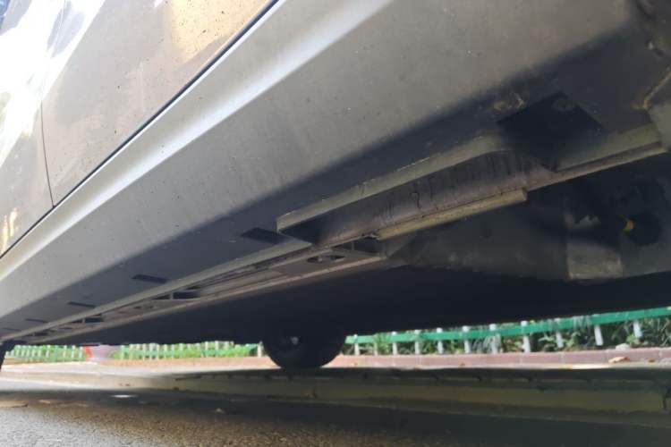 Used JAC Yiwei 3 2023 505km Pro+ Chassis Rear Left