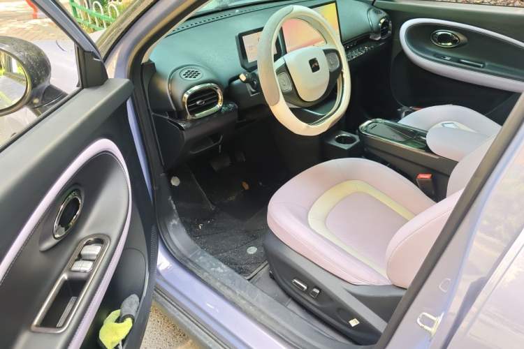 Used JAC Yiwei 3 2023 505km Pro+ Driver Seat