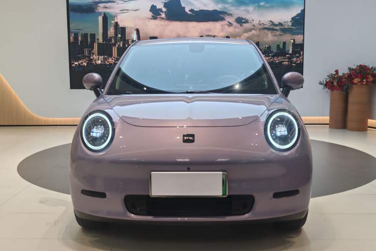 Used JAC Yiwei 3 2023 405km Air Exterior 1