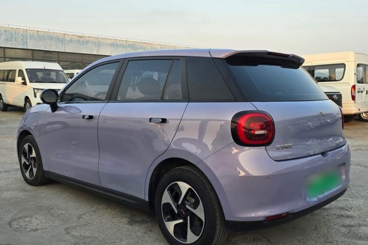 Used JAC Yiwei 3 2023 505km Pro Exterior 1