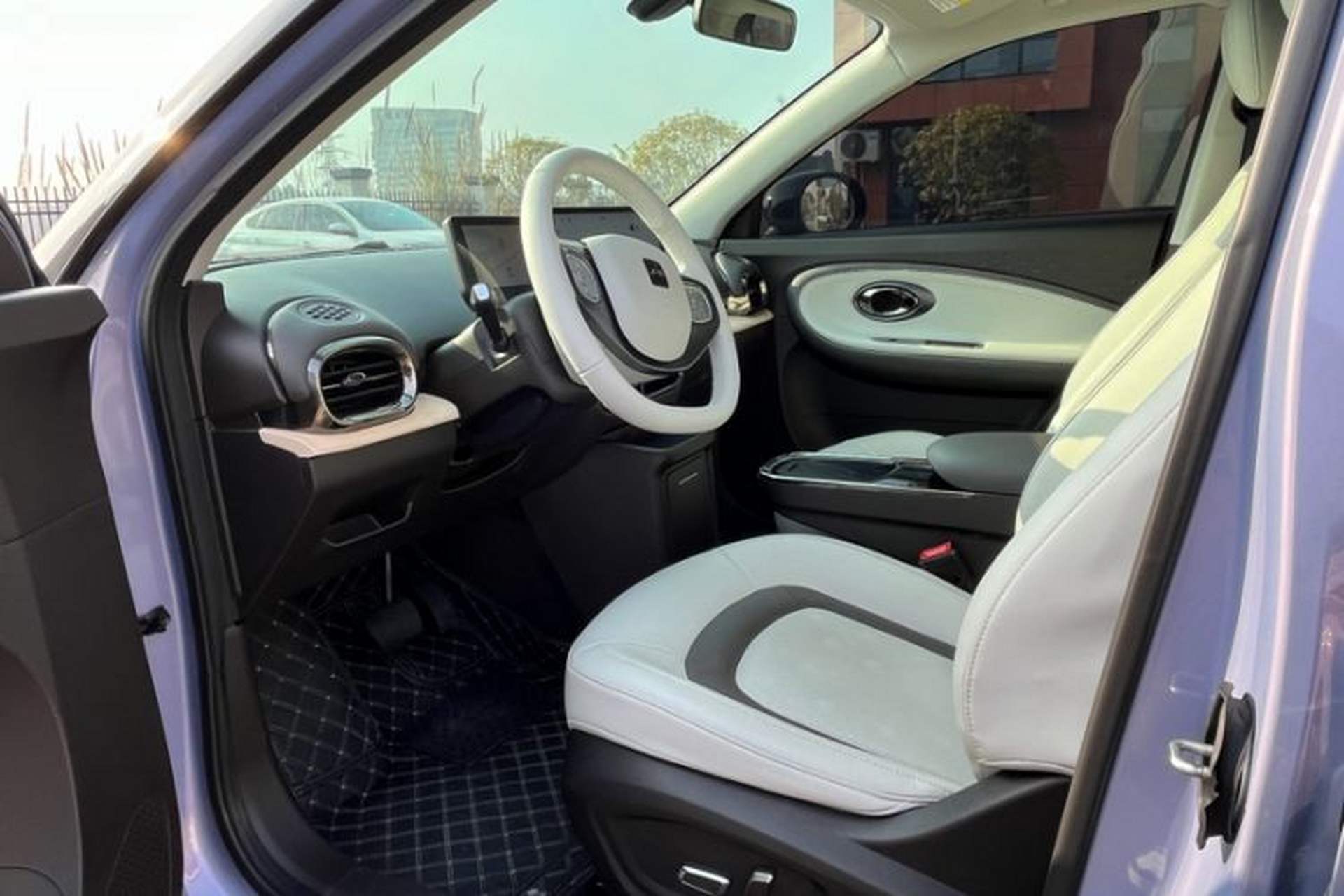 Used JAC Yiwei 3 2023 505km Pro Interior 1
