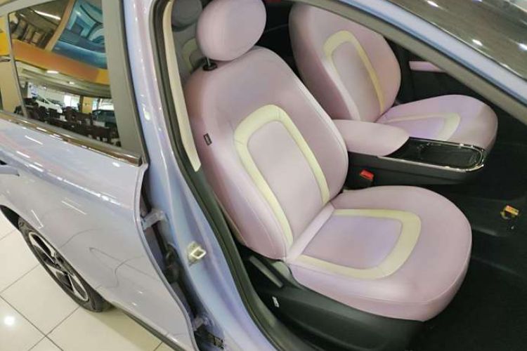Used JAC Yiwei 3 2023 505km Pro Interior 10