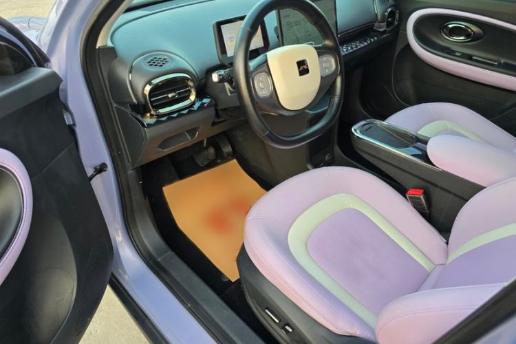 Used JAC Yiwei 3 2023 505km Pro Interior 5