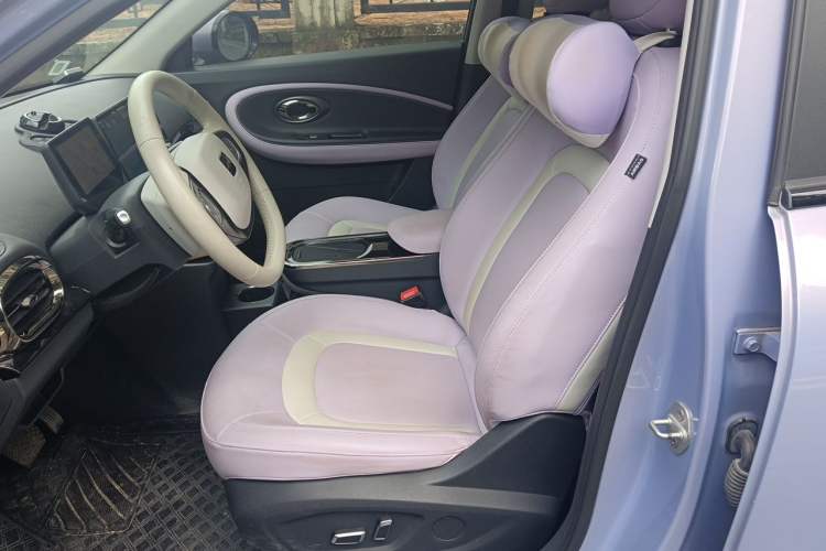 Used JAC Yiwei 3 2023 505km Air Left Front Seat
