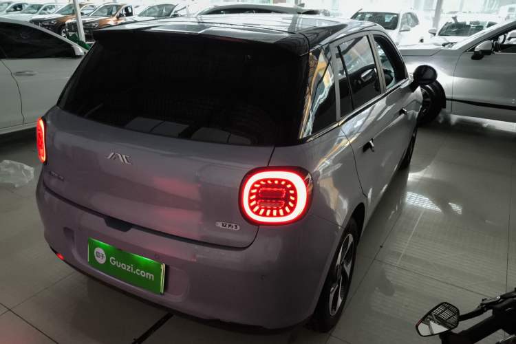 Used JAC Yiwei 3 2023 505km Pro Rear Right 45 Deg