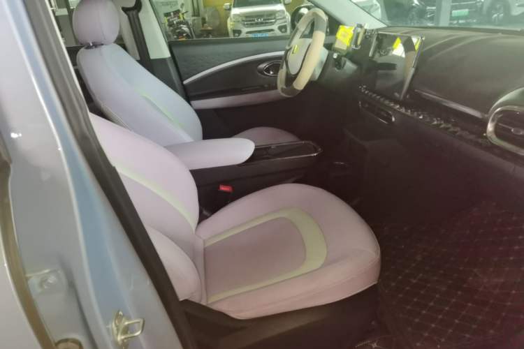 Used JAC Yiwei 3 2023 505km Air Right Front Seat