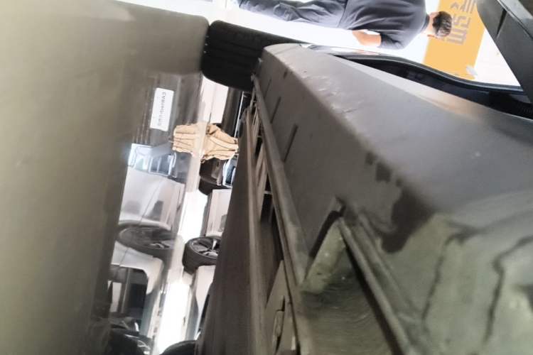 Used JAC Yiwei 3 2023 505km Pro+ Right Side Sill