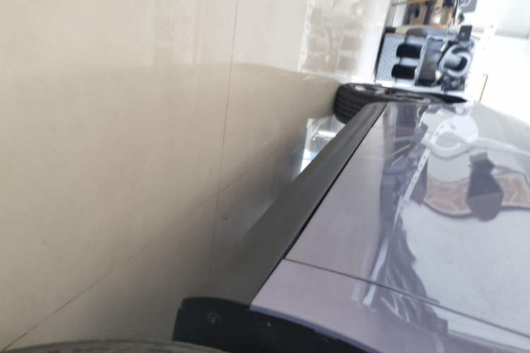 Used JAC Yiwei 3 2023 505km Air Right Side Sill