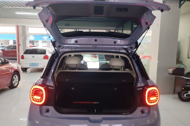 Used JAC Yiwei 3 2023 505km Pro Trunk