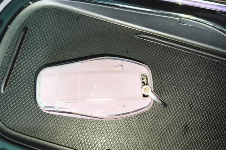 Used JAC Yiwei 3 2023 505km Pro+ Vehicle Key