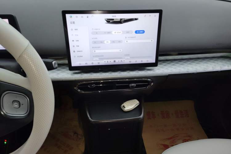 Used JAC Yiwei 3 2023 505 km Championship Edition Audio And AC Panel