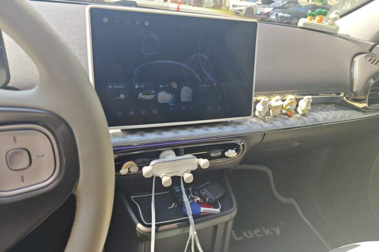 Used JAC Yiwei 3 2023 405km Lite Audio And AC Panel