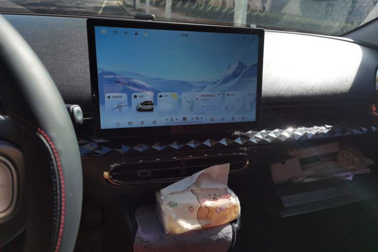 Used JAC Yiwei 3 2023 505 km Championship Edition Audio And AC Panel