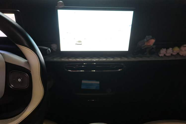 Used JAC Yiwei 3 2023 405km Air Audio And AC Panel